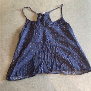 Aerie tank size L
